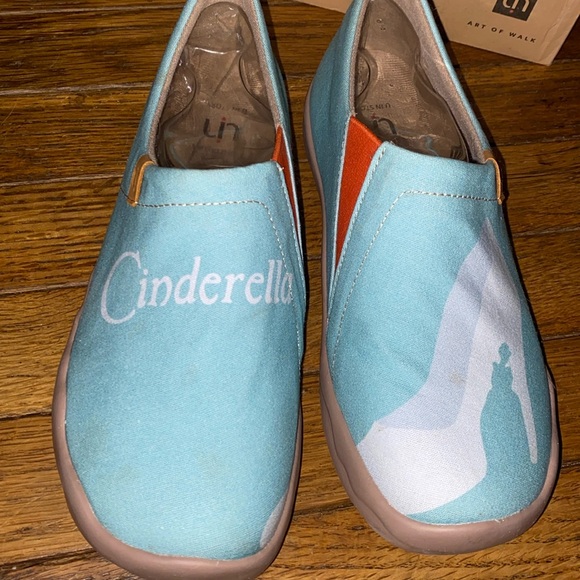 Women’s Uin Cinderella Walking Shoe - Picture 3 of 8